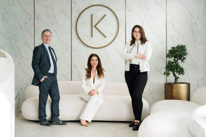 Plastische Chirurgen bei Dr. kelly®